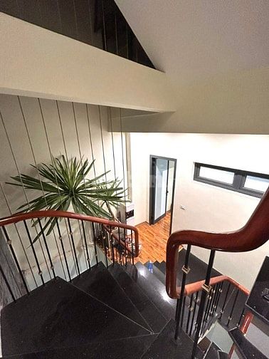 Nhà đẹp phố Thái Hà, diện tích rộng 68m2, gần phố, cách oto chỉ 10m.