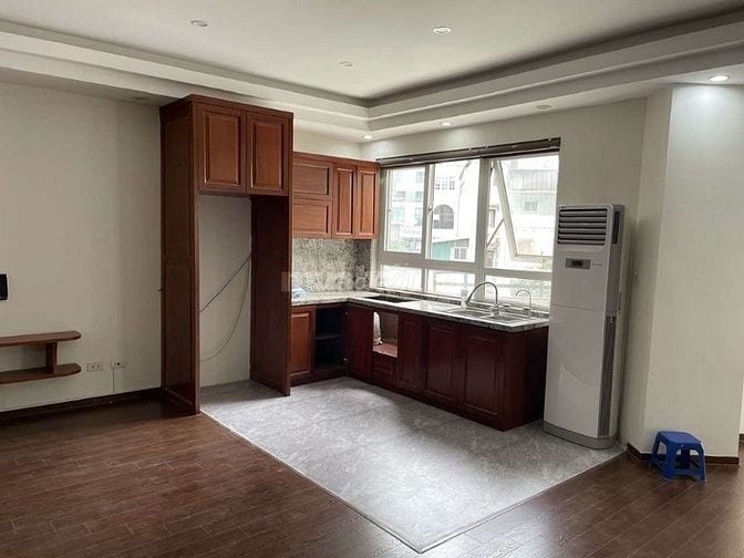 Chính chủ bán căn hộ chung cư tầng 3 thương mại Vinaconex 12 diện t