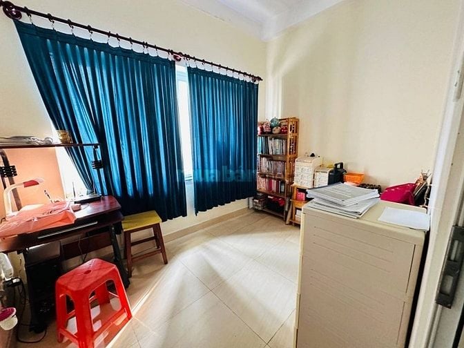 GẤP BÁN NHÀ NGUYỄN ĐÌNH CHIỂU QUẬN 3 - 5 TẦNG HẺM XE HƠI 5M 1 TRỤC.