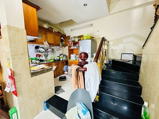 GẤP BÁN NHÀ NGUYỄN ĐÌNH CHIỂU QUẬN 3 - 5 TẦNG HẺM XE HƠI 5M 1 TRỤC.