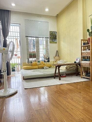 Chuyển công tác nên: Cho Thuê nhà tại hẻm 77/19 Trường Sơn,P15,Q10