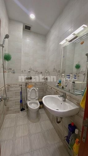 NHÀ MẶT TIỀN 95m2 NGANG 5 5PN, NHỈNH 15 TỶ, GẦN HH THÁM, P13, TÂN BÌNH