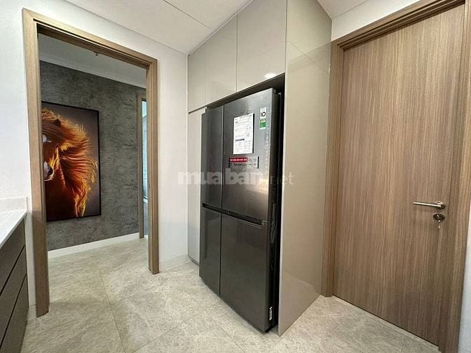 Cần bán căn hộ CC Đất Phương Nam, dt: 110m2, 2PN, 2wc, giá:4,7 tỷ,SH