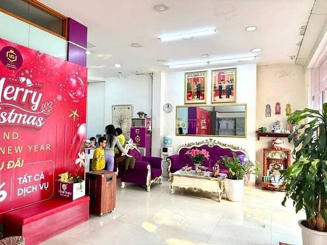 Nhà Đẹp Mặt Phố KD Xã Đàn, Đống Đa 98/135m, 5 tầng, mt 9m, giá 103 tỷ