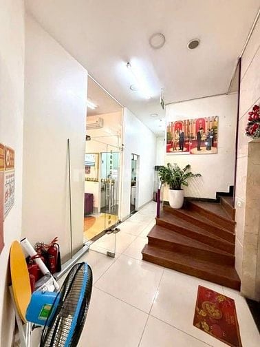 Nhà Đẹp Mặt Phố KD Xã Đàn, Đống Đa 98/135m, 5 tầng, mt 9m, giá 103 tỷ