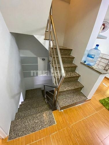 QUẬN 11 NGAY LÊ ĐẠI HÀNH SÁT BÊN Q5, Q10 - DT 41M2 4 TẦNG HẺM 4M, 4PN