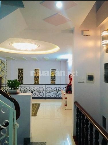 Nhà Y Hình Cho Thuê Hẻm 6m Nơ Trang Long, Gần Phan Đăng Lưu