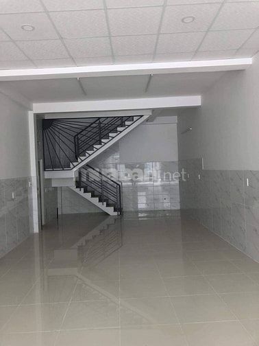 Bán nhà mặt tiền đường Nguyễn Tư Nghiêm Quận 2 giá 12 tỷ