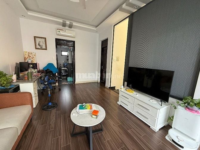 Ngay Công Viên Gia Định 7.5 x 14m 1 lầu đẹp như hình chỉ 10.5 tỷ