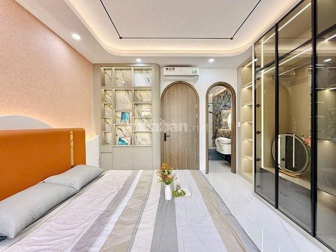 Nhà HXH Tô Hiến Thành, Q10. DT 69m2 giá 3tỷ840. Ngay GO! Miền Đông.SHR