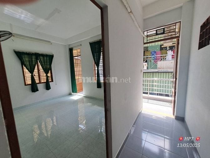 Cho thuê tầng 1. Nhà số 466/31C, Đường Lê Văn Sỹ, P14, Q3 