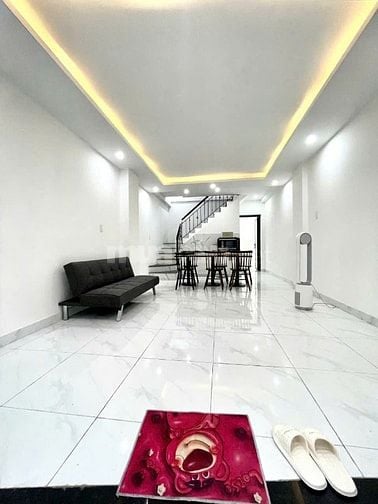 Cho thuê nhà mặt tiền Trần Phú, P4,Q5 giá 8.5tr