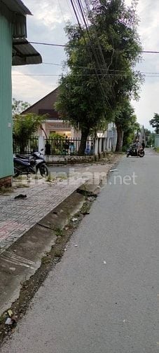 Em cần bán lô đất chính chủ, dt 5 x 20,5 m full thổ cư, sổ hồng riêng