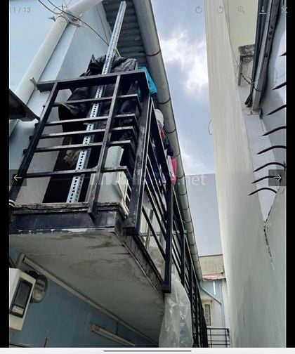 Bán nhà hẻm thông Tôn Thất Thuyết P15 Q4 dt 5x15m 2 tầng chỉ 6 tỷ.