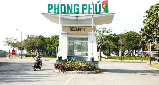 Cho thuê nhà thô nguyên căn 5x15, 1 trệt, 2 lầu Lovera Park Bình Chánh