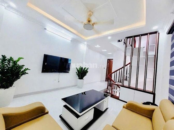 BÁN NHÀ XUÂN LA, PHÂN LÔ QUAN CHỨC, Ô TÔ TRÁNH, 68,5 M2, GIÁ 18,2 TỶ