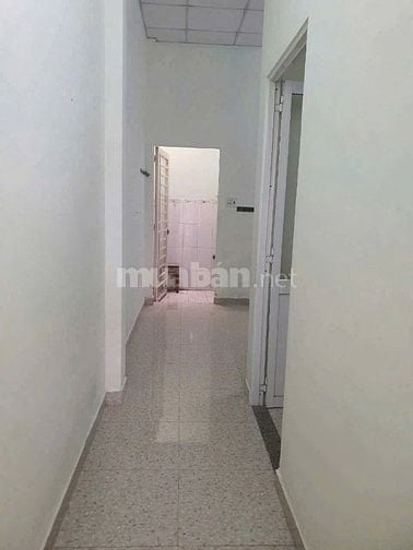 Bán nhà cấp 4 hẻm xe hơi 5m đường 102 Phường Tăng Nhơn Phú A, Quận 9