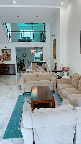 Trả nợ Bank tôi cần bán Nhà Phố 1 trệt 3 lầu KDC 13C Greenlife nhà mới