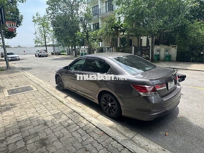 Honda Accord 2012 2.4 AT - 97000 km