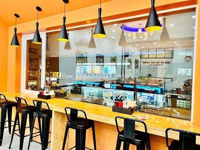 CHO THUÊ NHÀ MẶT TIỀN TRUNG TÂM QUẬN 1 – PHÙ HỢP CHUỖI THƯƠNG HIỆU