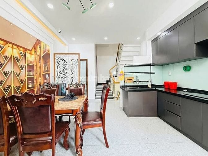 Chủ Đi Nước Ngoài Định Cư Bán Gấp Nhà Trần Huy Liệu P.12 Phú Nhuận 