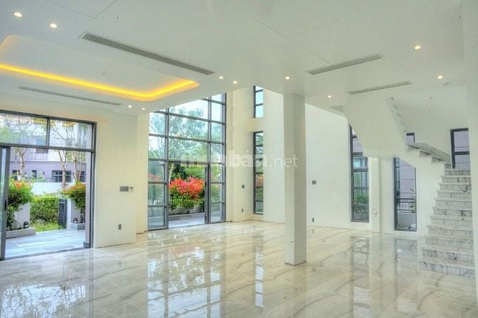 Căn Góc Đơn Lập Hiếm Hoi Giữa Lòng GS Metro