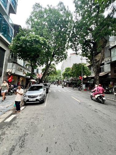 Bán Gấp Nhà Riêng 5PN, 6WC, 25m², Giá 3,8 Tỷ Tại Trần Xuân Soạn