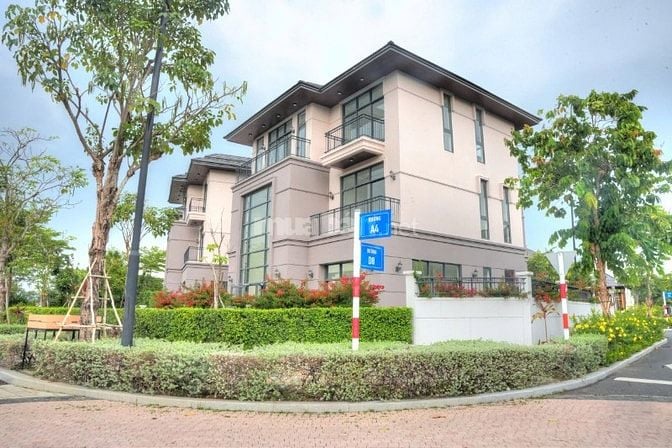 Căn Góc Đơn Lập Hiếm Hoi Giữa Lòng GS Metro