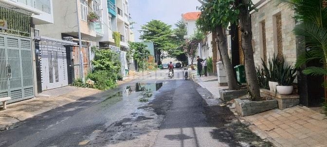 VIP BÁN KHU C, AN PHÚ, Q 2, DT: 8X20, XÂY DC 1 HẦM 4 TẦNG, GIÁ 28 TỶ,
