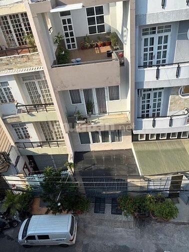 NHÀ HẺM ĐG RỘNG 12M, Ô TÔ ĐẬU TRƯỚC NHÀ, THÁI PHIÊN, Q.11