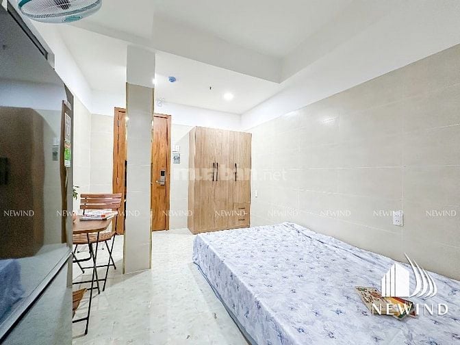 Căn hộ studio 2 cửa sổ trời tại Nguyễn Văn Quỳ, Q7