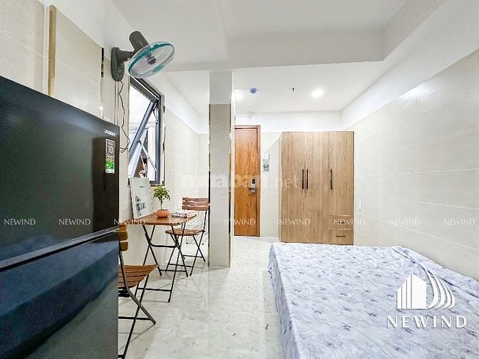 Căn hộ studio 2 cửa sổ trời tại Nguyễn Văn Quỳ, Q7