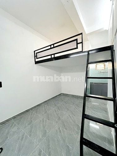 🏠 Phòng trọ giá rẻ, mới xây có gác, cửa sổ gần Đại học Hutech, GTVT