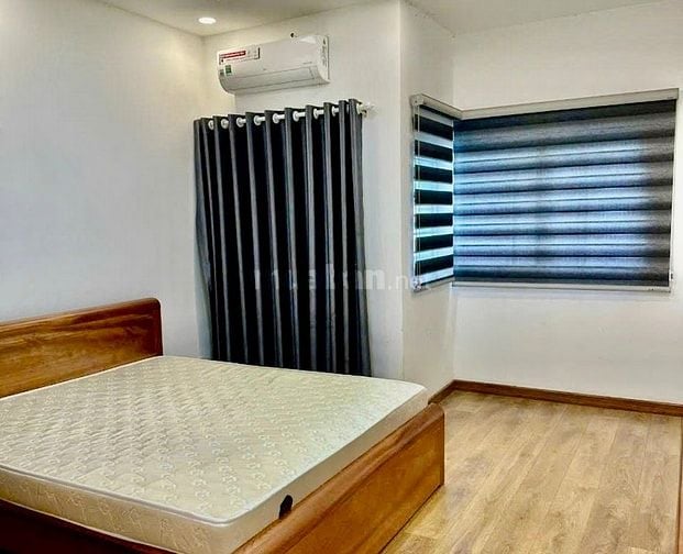 Bán nhà quận 7, xe hơi 7 chỗ đậu cửa, 4x15m, 3 tầng chỉ 7 tỷ mốt