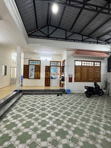 NHÀ GÓC NGÃ TƯ - 2MT ĐƯỜNG, ĐANG CÓ DÒNG TIỀN CHO THUÊ > 5 TỶ/ NĂM: 8T
