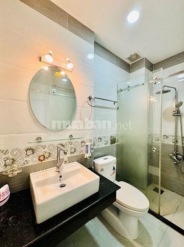 nhà đường số 8, p11, 3x10, 2 lầu, 2PN, 3WC, giá 8.5tr