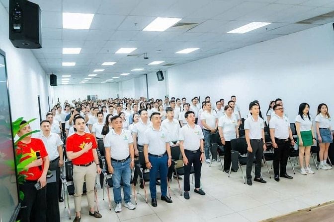 VIỆC LÀM HÓT - BÙNG NỔ THU NHẬP - MÔI GIỚI BẤT ĐỘNG SẢN HÀ NỘI