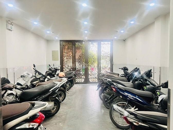 💥 CCMN CAO CẤP 7 TẦNG –  DOANH THU GẦN 1 TỶ/NĂM