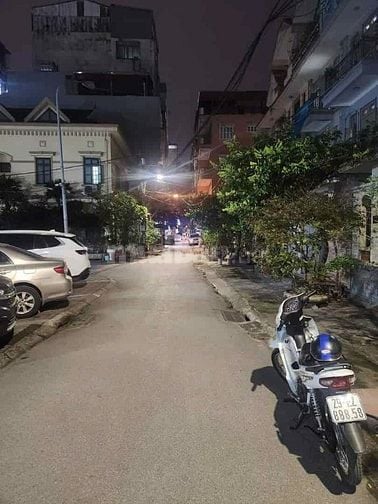 BÁN NHÀ PHÙNG CHÍ KIÊN Ô TÔ TRÁNH, 102M2 × 4 TẦNG, MT 7M, 33.5 TỶ