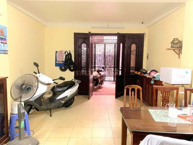 BÁN NHÀ TT CẦU GIẤY, Ô TÔ TRÁNH – CỰC GẦN PHỐ, 65,3 M2, GIÁ 21,3 TỶ