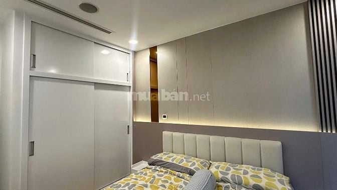 Bán nhanh căn hộ 1PN Vinhomes Ba Son view Pháo hoa đã có sổ