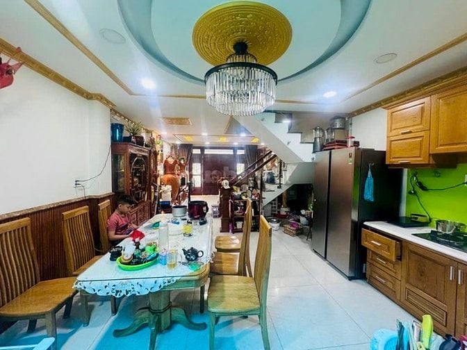 BÁN NHÀ ĐƯỜNG TÂY THẠNH GẦN AEON TÂN PHÚ - NGANG 4.7m X 14m  - 5 TẦNG 
