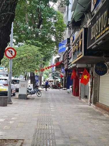 Cho thuê nhà mặt tiền đường Pasteur, phường Bến Nghé, Quận 1