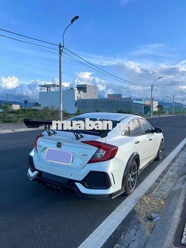 Honda Civic 2018 1.5 G - 90000 km