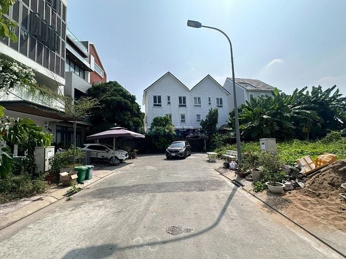 Bán lô đất thích hợp an cư tại khu dân cư an ninh bảo vệ 24/7