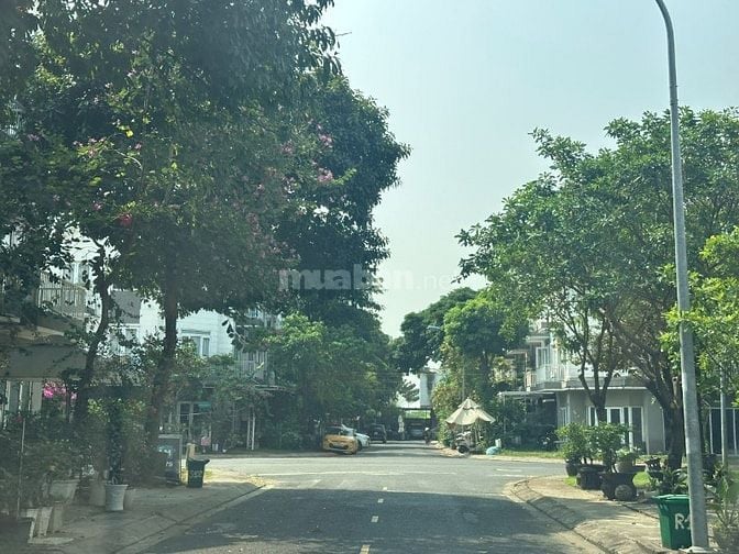 Bán lô đất thích hợp an cư tại khu dân cư an ninh bảo vệ 24/7
