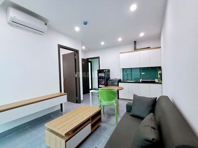 Cần bán nhà mặt đường Phạm Văn Đồng, Xuân Đỉnh.SĐ 86m2, 3 MT, TT 112m2