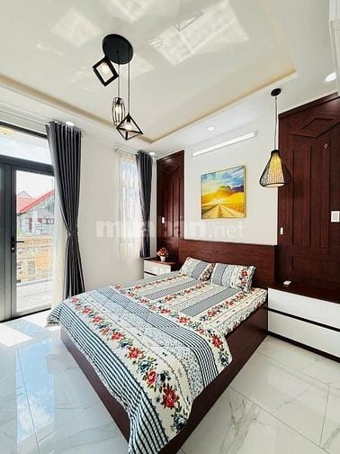 Bán nhà 4 tầng hẻm 8m 1/ thông 4x16 spa văn phòng dạy học 