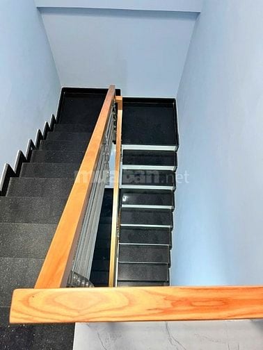 Bán nhà gần Ngã Tư Bảy Hiền, DT: 4.2 x 14m [CN 60m2] 2 lầu - 8.3 tỷ TL