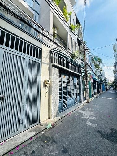 Bán nhà gần Ngã Tư Bảy Hiền, DT: 4.2 x 14m [CN 60m2] 2 lầu - 8.3 tỷ TL